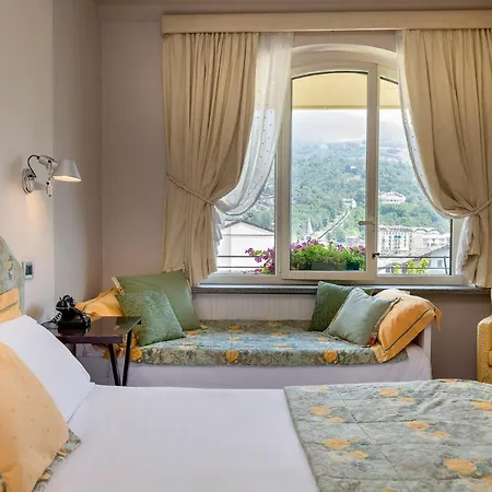 Bijou Hotel 3*