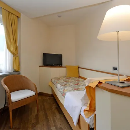 Ξενοδοχείο Bijou 3*